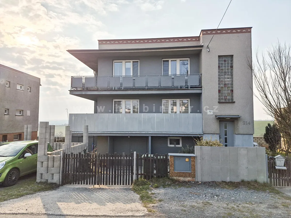 Prodej rodinného domu 250 m², pozemek 614 m²